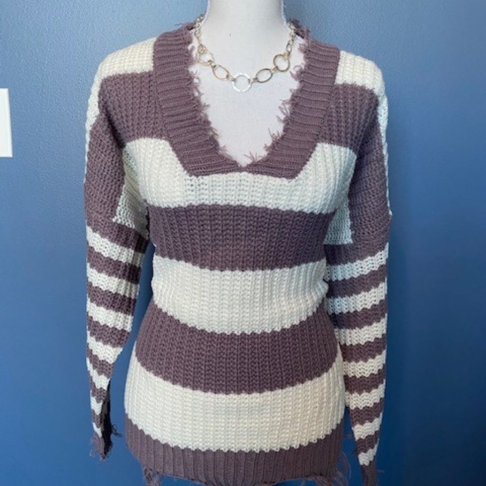 Purple & White Fringe Sweater Perfect for Spring!